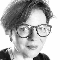 Kate Williams
