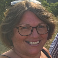 Melanie Jones