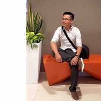 Nhật Vỹ Trần