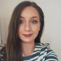 Tina Hmelak