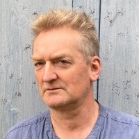 Giles Milton