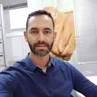 Daniel S Santos
