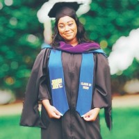 Quiana Stowe