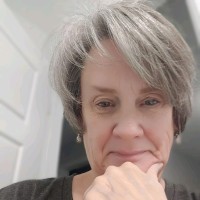 LYNN LESLIE