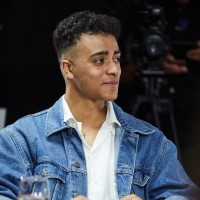 Ezra Mukahanana