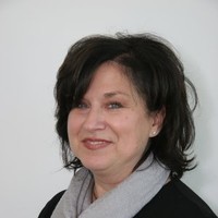 Gloria Leonardis