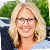 Kelly LaTour