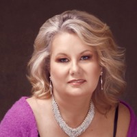 Tracey Crafton, Sphr