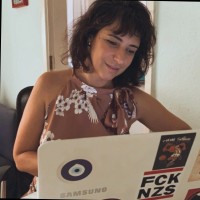 Luciana Zambuzi