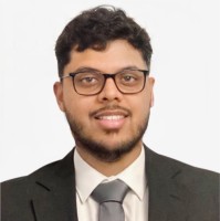 Isfaaq E