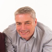 Simon Evans
