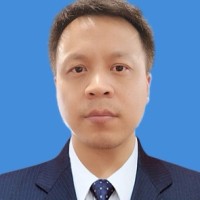 王新亮