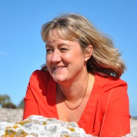 Anna Ros