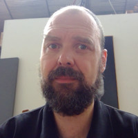 Sam Leach