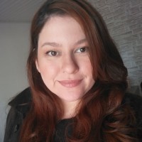 Nathalia Aglia Souza