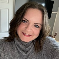 Vanessa Tuzzio at Mindful Financial Planning