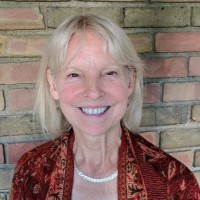 Lynda Hall