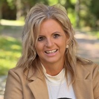 Liza Ring-Dineen