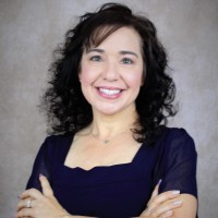 Lisa Benson