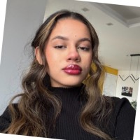 Mariana Cares