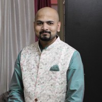 Vikas Khade, Mba
