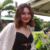 Lily Reynolds