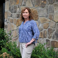Suzanne Standish