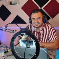 Llavier Vas