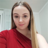 Zsanett Kollár