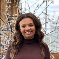 Emma Foster (Assoc. Cipd)