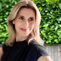 Alexandra Manová