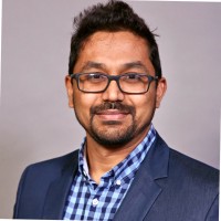 Mahesh Vaikuntam, Mba