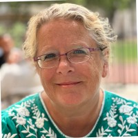 Mandy Pearse MBA, FCIPR, FCIM