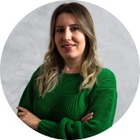 Débora Incutti de Almeida Lopez