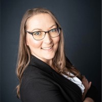 Laura Fiore, Cpa
