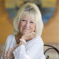 Kandy Hearne