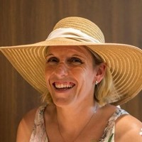 Julie Mcintosh