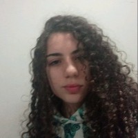 Julia Tavares