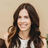 Angela Lowe