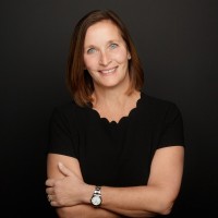 Jocelyn L Scott