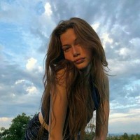 黄友婷