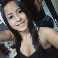Larissa Moreira