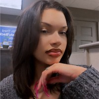 Alexis Mccaine