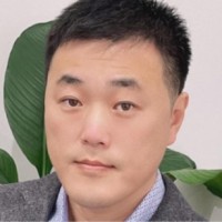 Michael Zhou