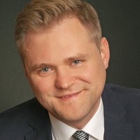 Alexander Lang