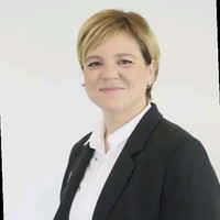 Cristina R.