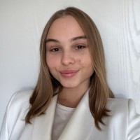 Laura Büth