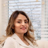 Sophie Davari