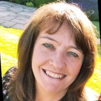 Roz Barlow Fcca