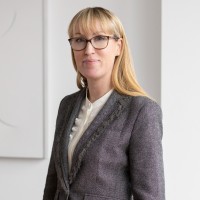 Anna Mulholland, Cfa